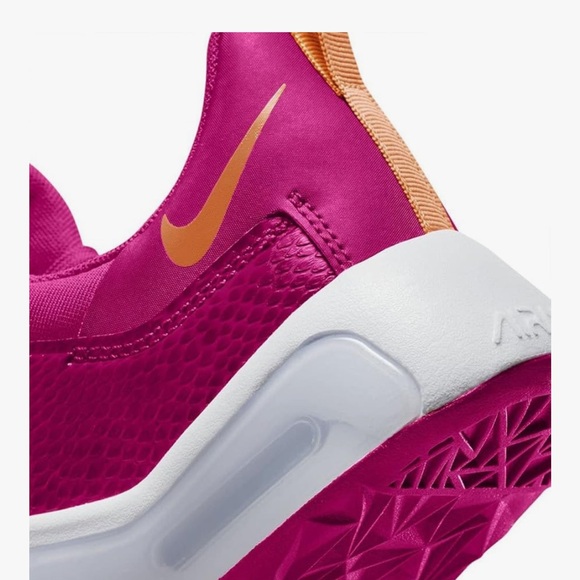 Nike Air Max Bella TR 5, Women's Sneakers Deep Pink Sz 6 Like New - Picture 15 of 16